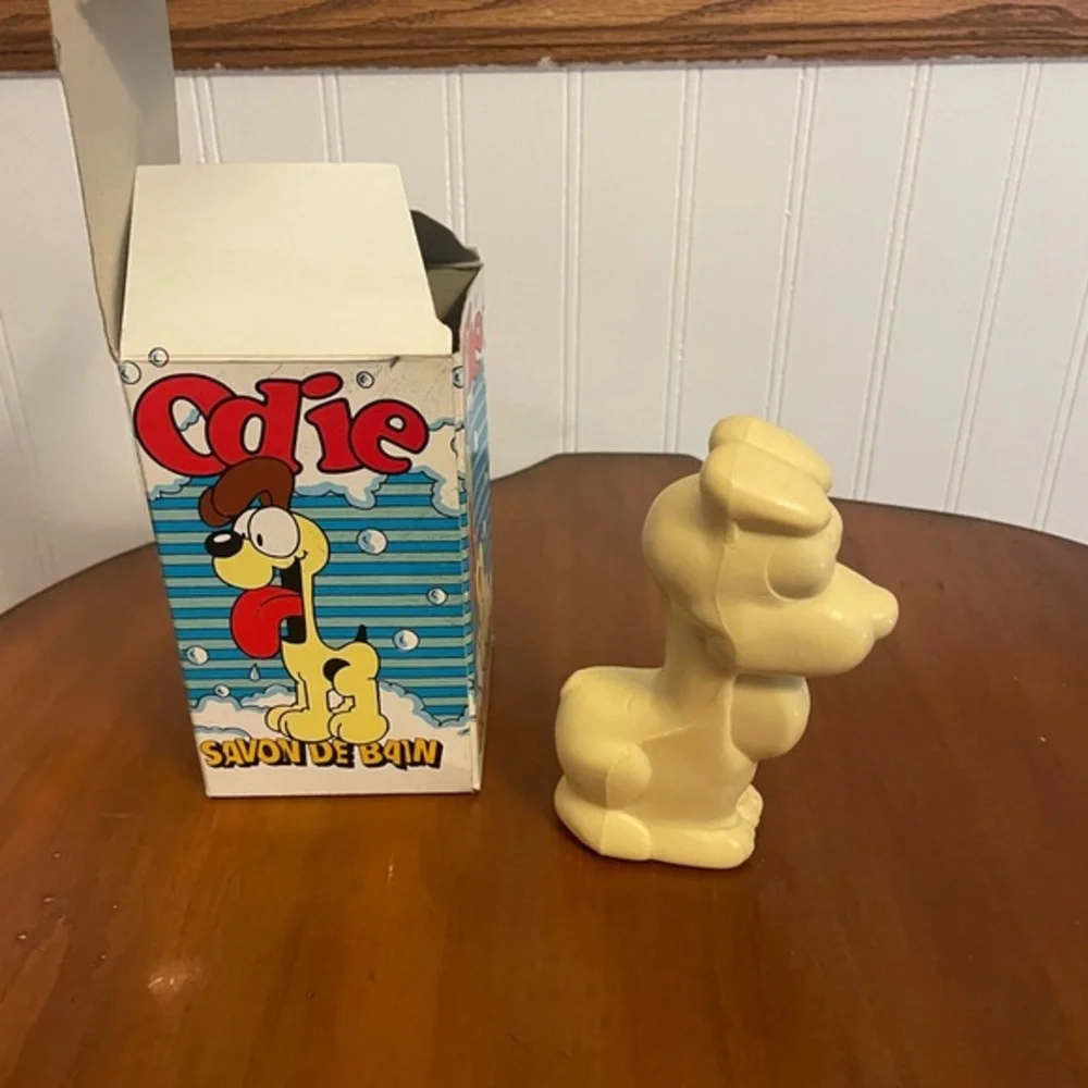Unused Vintage United Feature Syndicate Garfield's Dog - Odie Bath‎ Soap
